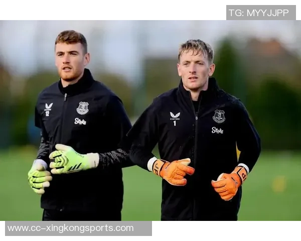 B席谈球队追赶榜首压力称平黑猫在英超是常态 B席谈球队追赶榜首压力称平黑猫在英超是常态