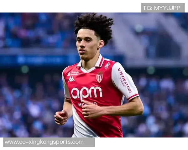 阿克成为巴萨引援首选随转会窗口推进签约可能性增加